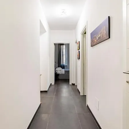 Azzurra Vaticano * Rome