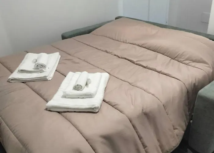 Azzurra Vaticano * Roma